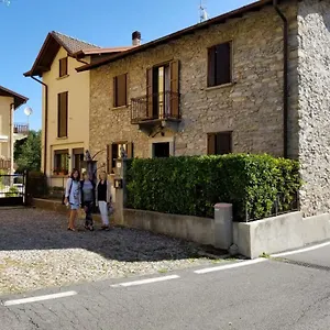 Casa vacanze Casa Carloni, Lanzo dʼIntelvi